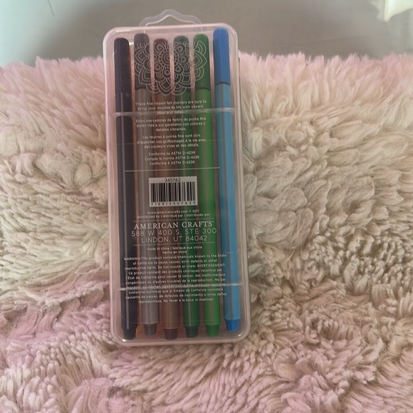 Dream Doodlers Colorful Pen Set - Picture 3 of 3